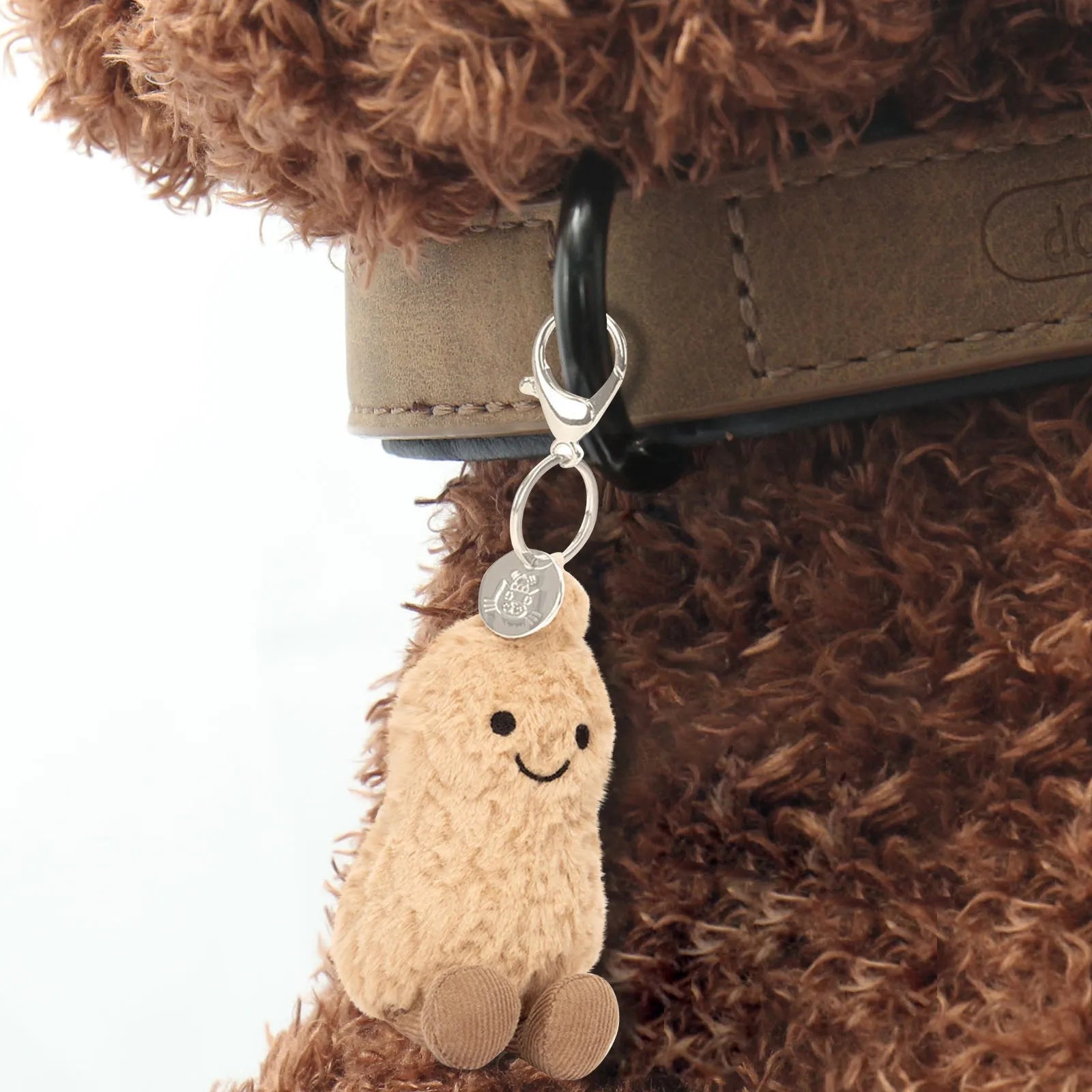 peanut keychain  Soft Stuffed Animal Toy Gift, Cute Bag Decor Simulation Peanut Doll, Portable Car Accessories